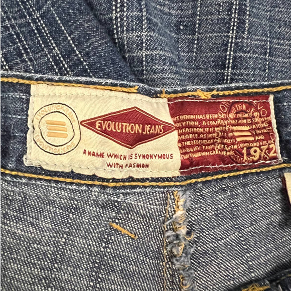 Evolution Jeans Men's Shorts with Orange Stitching Size 32 - Picture 4 of 7